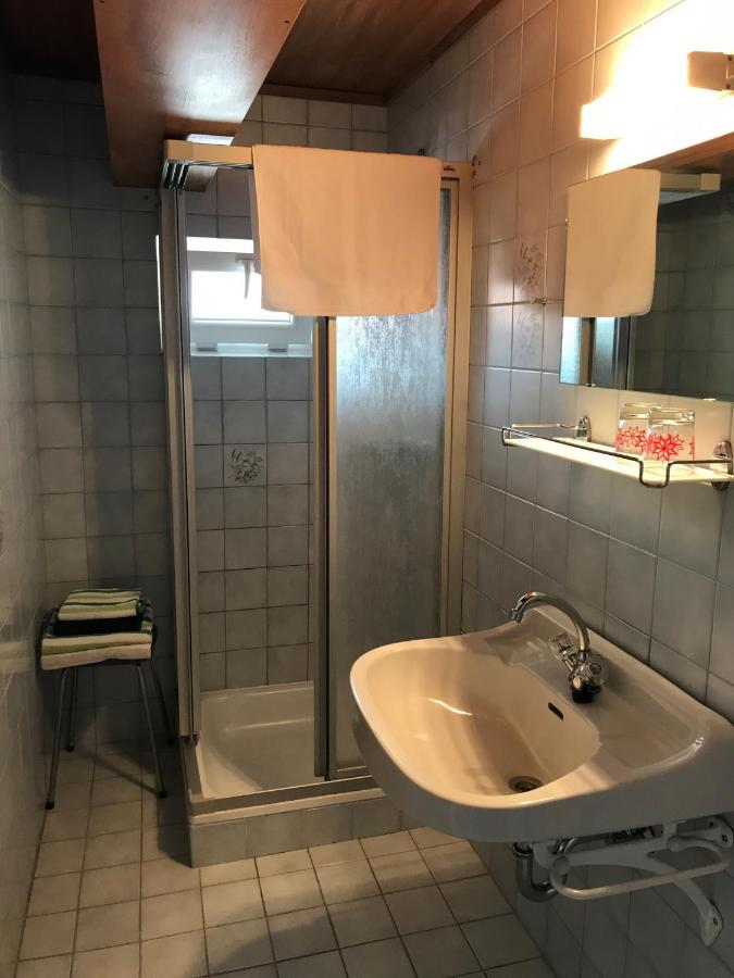 Gaestehaus & Weingut Klein Illmitz Buitenkant foto